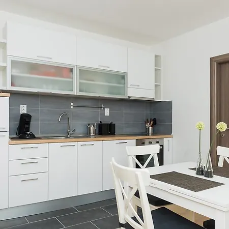 M.g Brodarica (Sibenik-Knin)