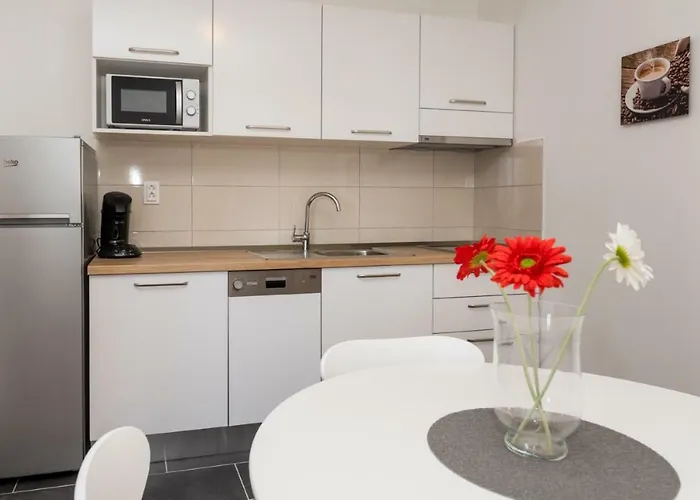 M.g Apartamento Brodarica (Sibenik-Knin)